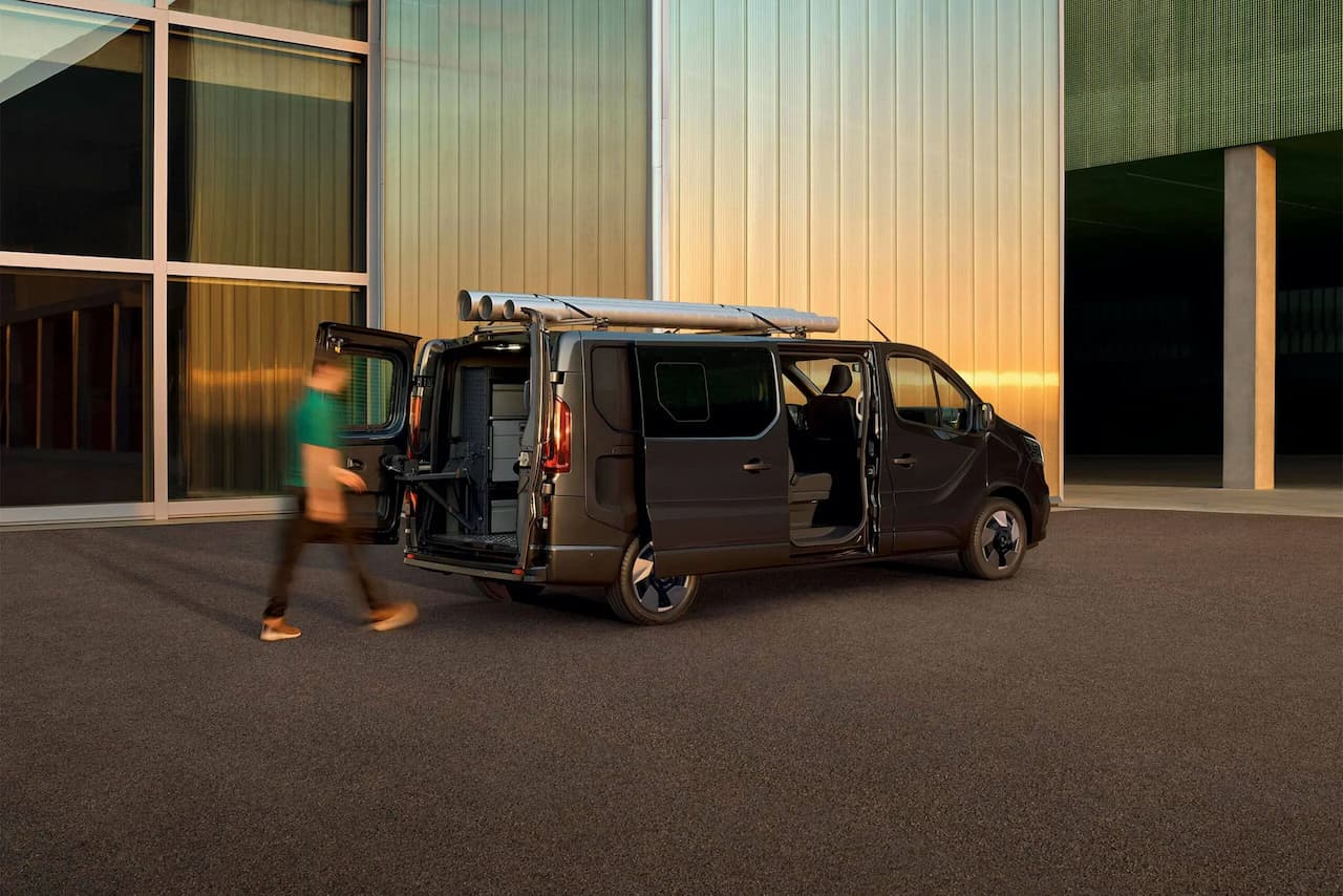 TRAFIC VAN